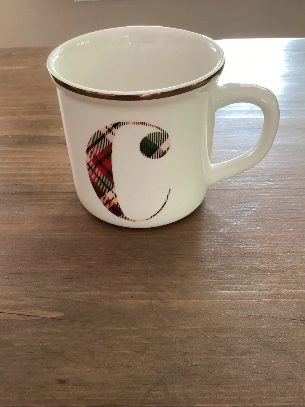 POTTERY BARM PLAID INITIAL MUG LETTER “C” CHRISTMAS HOLIDAY COFFEE MUG